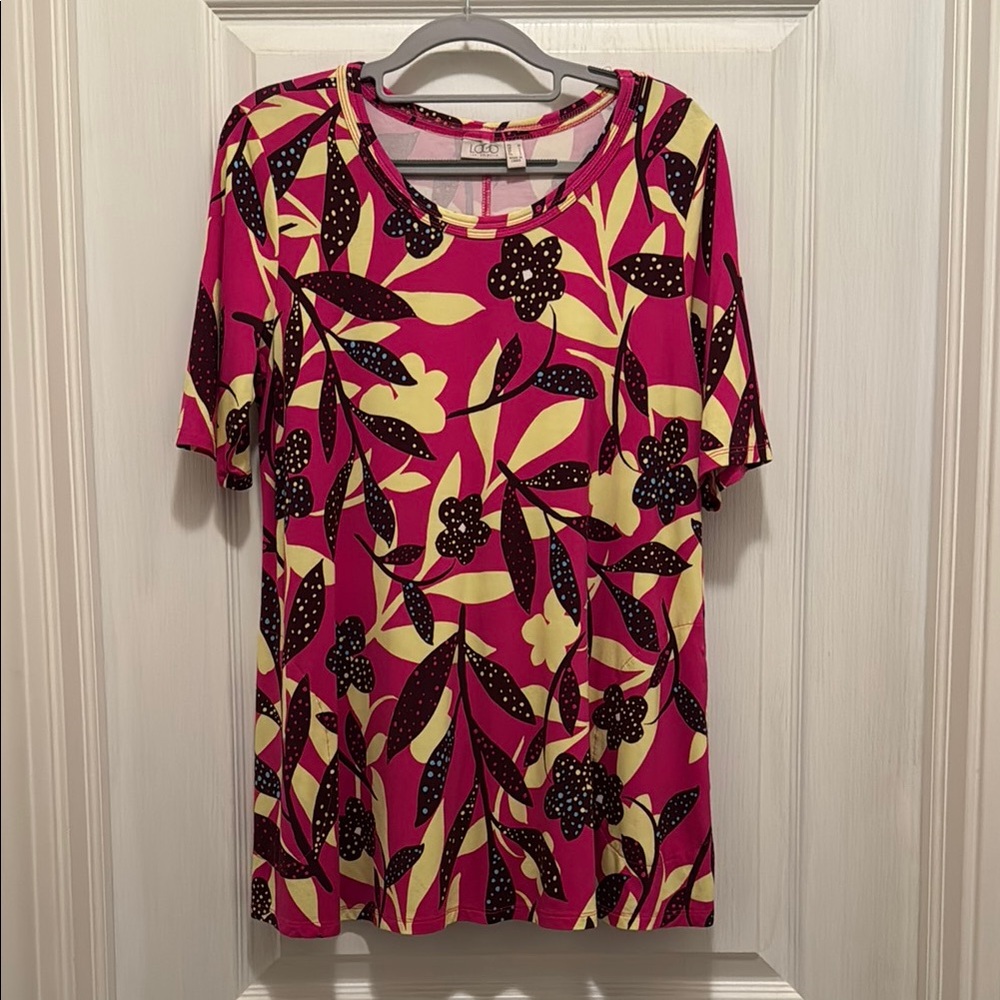 LOGO by Lori Goldstein Pink and Black Graphic Short Sleeve Tee